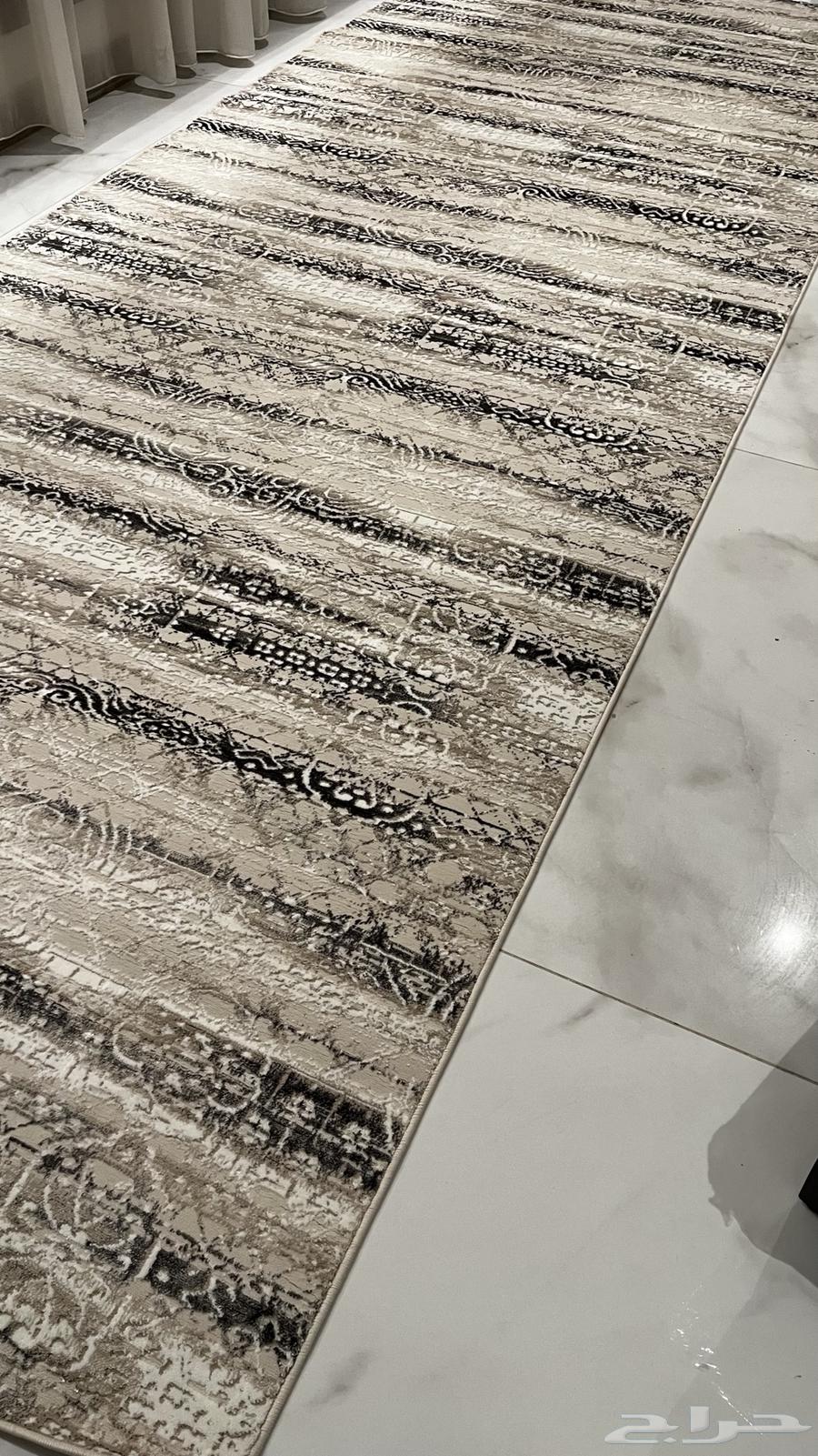 سجاد أرضي63408554819458111