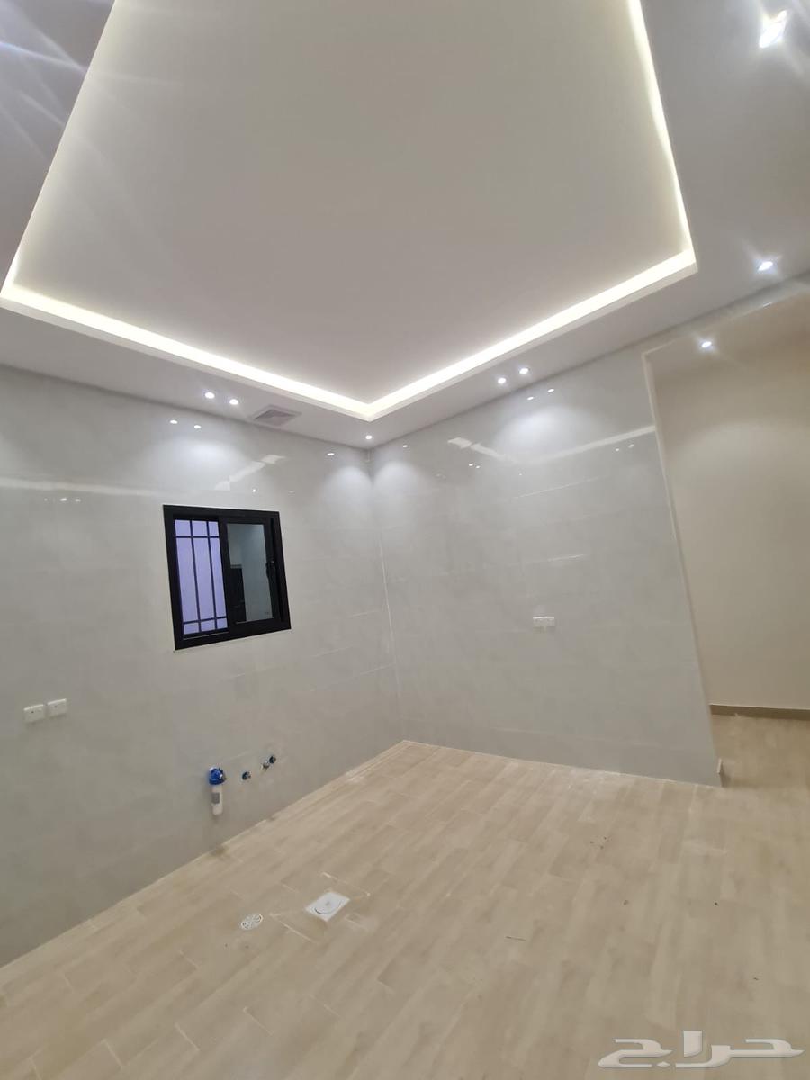 For sale: a floor and an apartment in Al-Yarmouk district, Hofuf Al-Batin62896087847938114