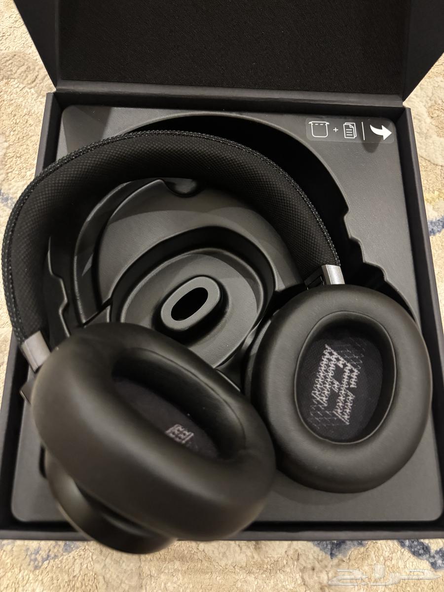 JBL headphones63412561769603111