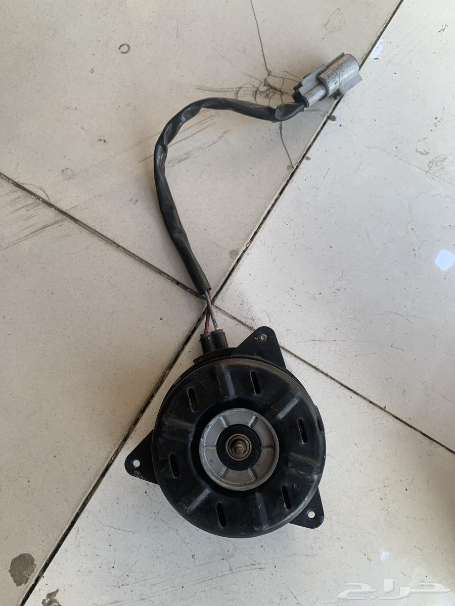 Cooling fan for Corolla Yaris and Camry parts as per condition63612760971394111