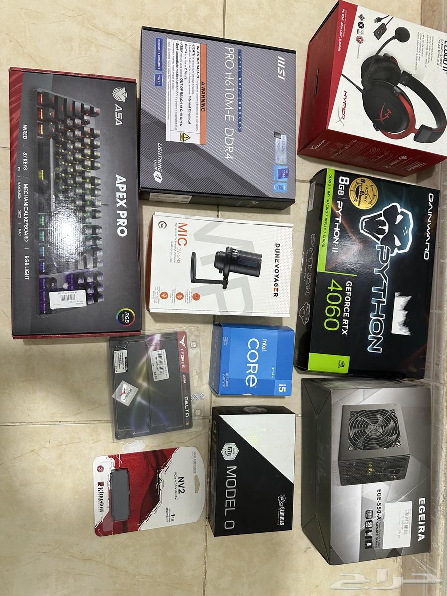 Complete gaming setup with all its accessories PC63409291039745112