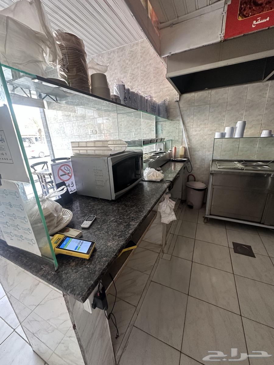 مطعم للتقبيل63409888157058114