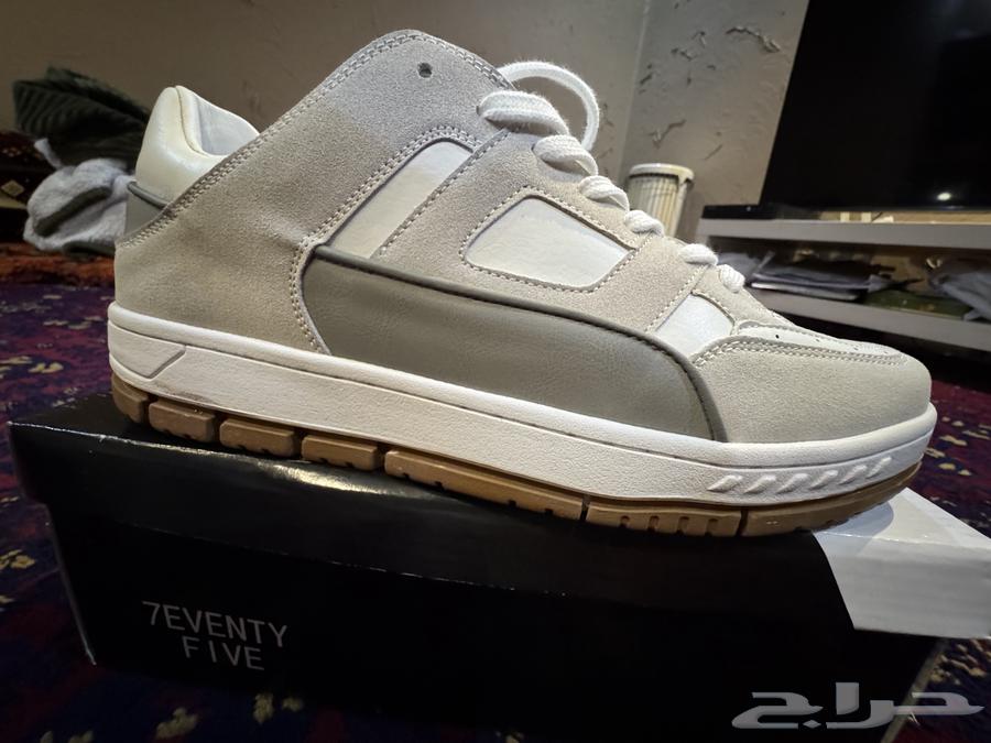 New 7EVENTY FIVE brand shoes, size 4563411528859905111