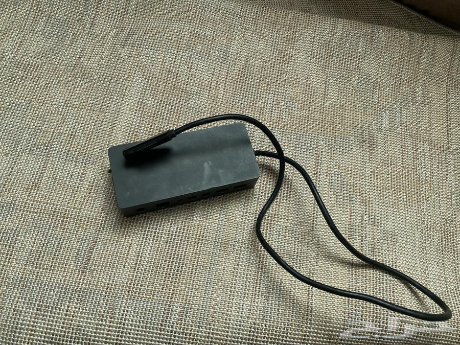 Microsoft Surface Dock634119709530891114