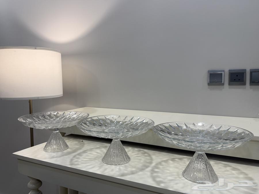 Serving trays63413193730049112