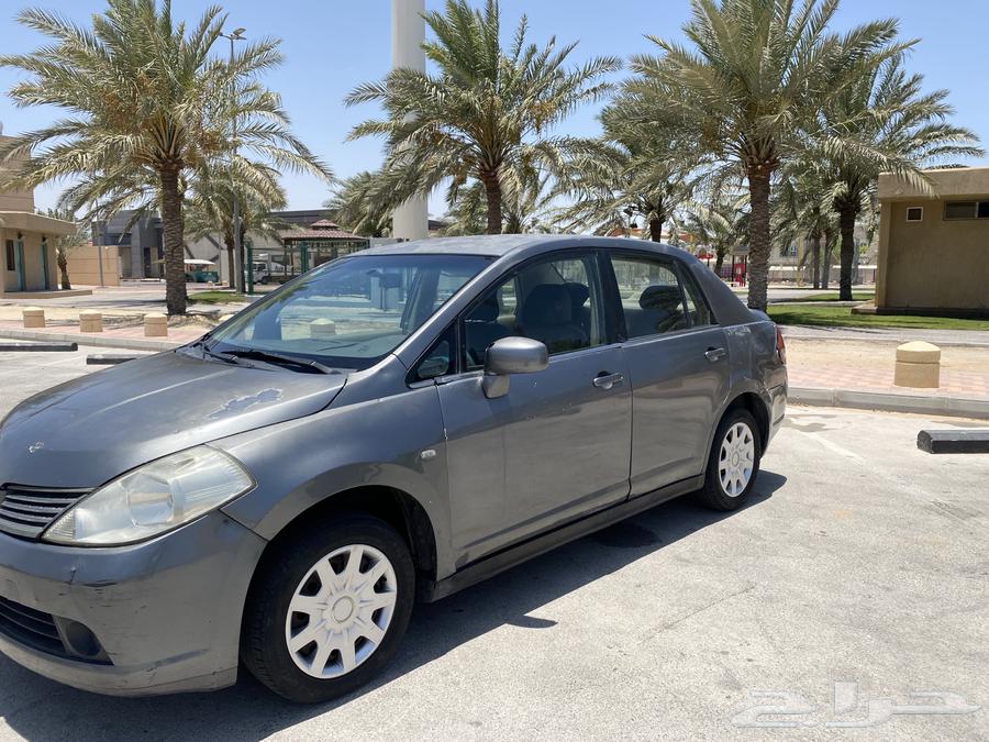 Nissan Tiida63612746929154111