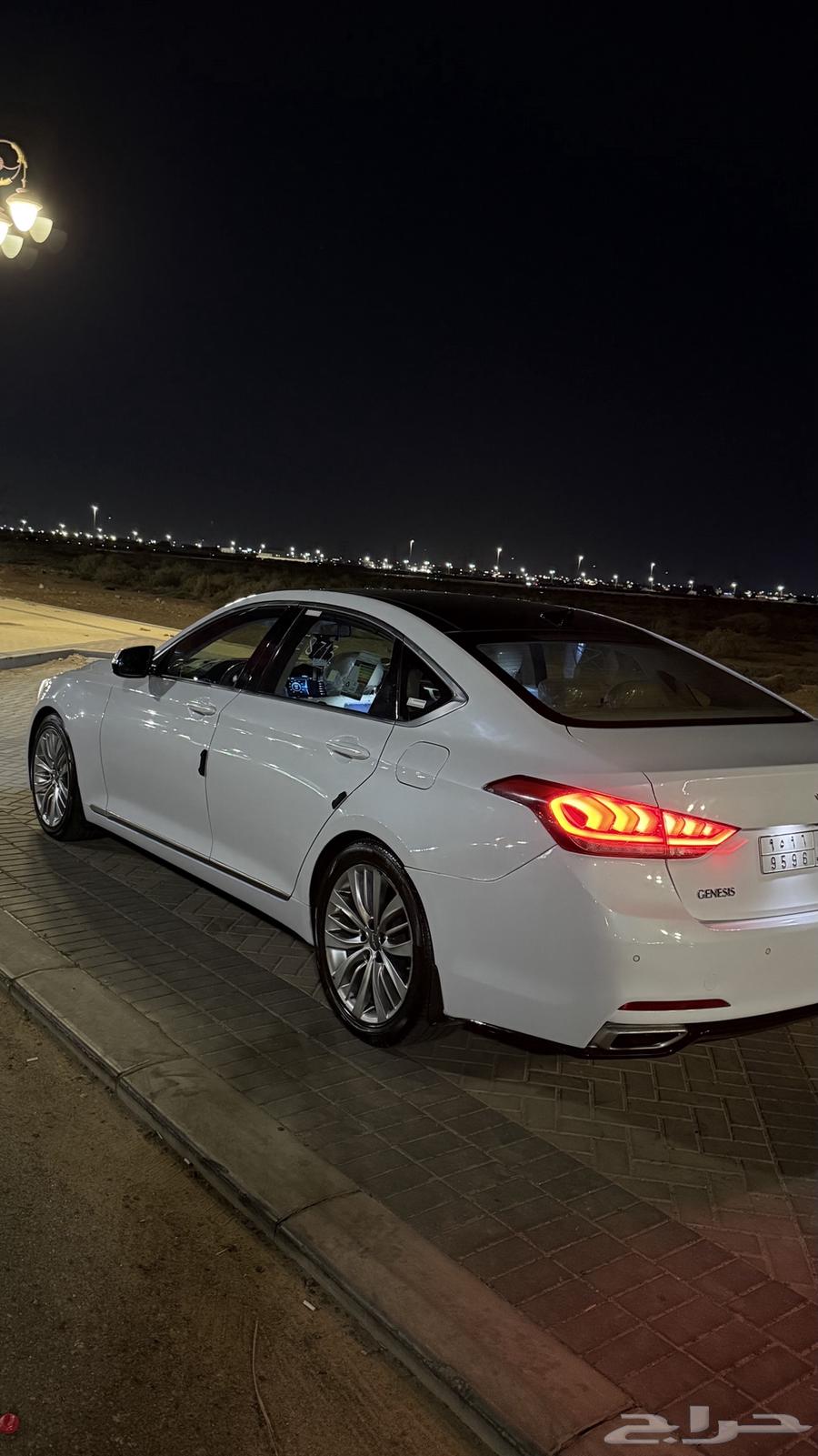 جينسس رويال 6V63612777104770110