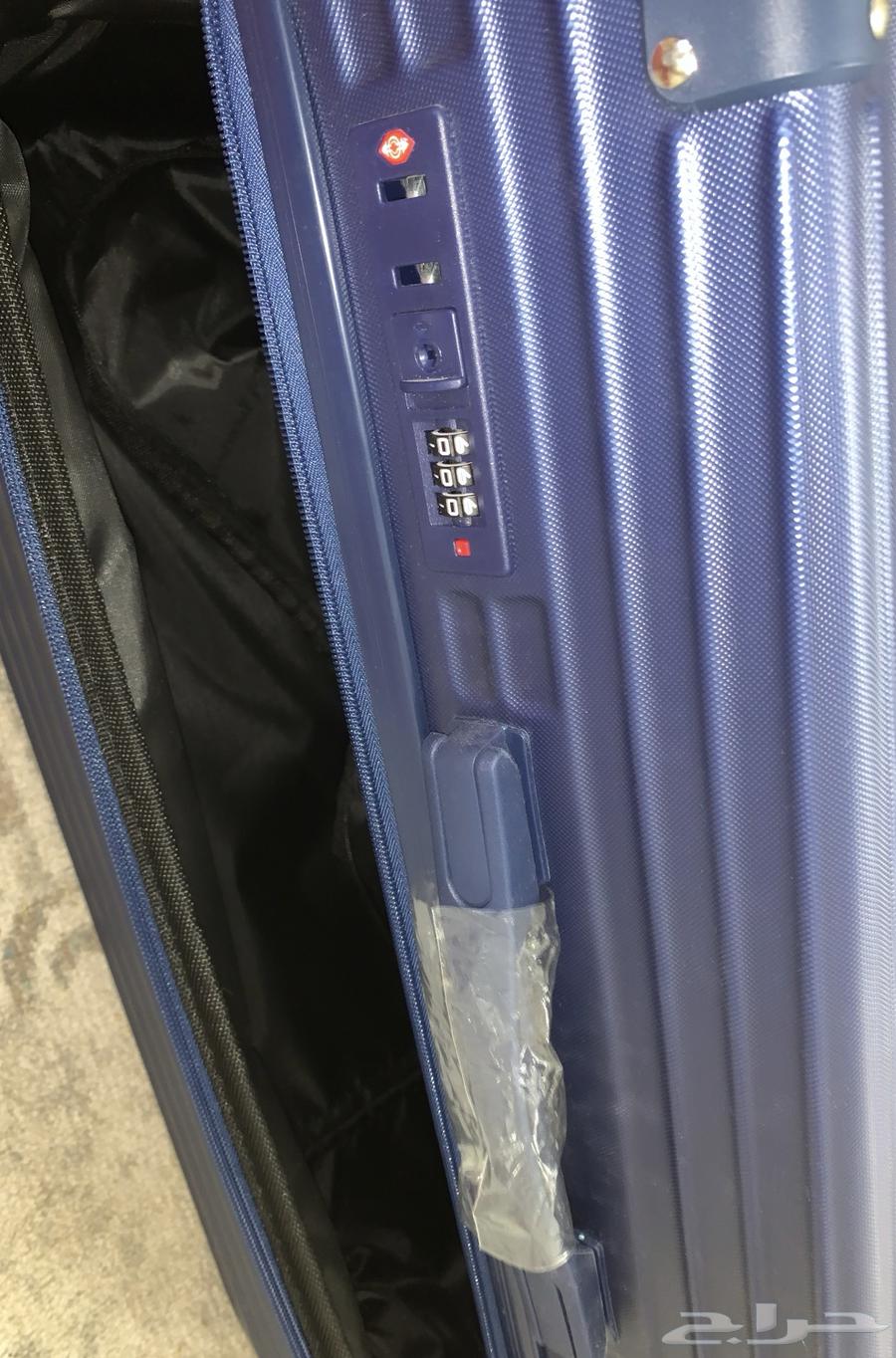 A large unused travel bag, new.63402088796673112