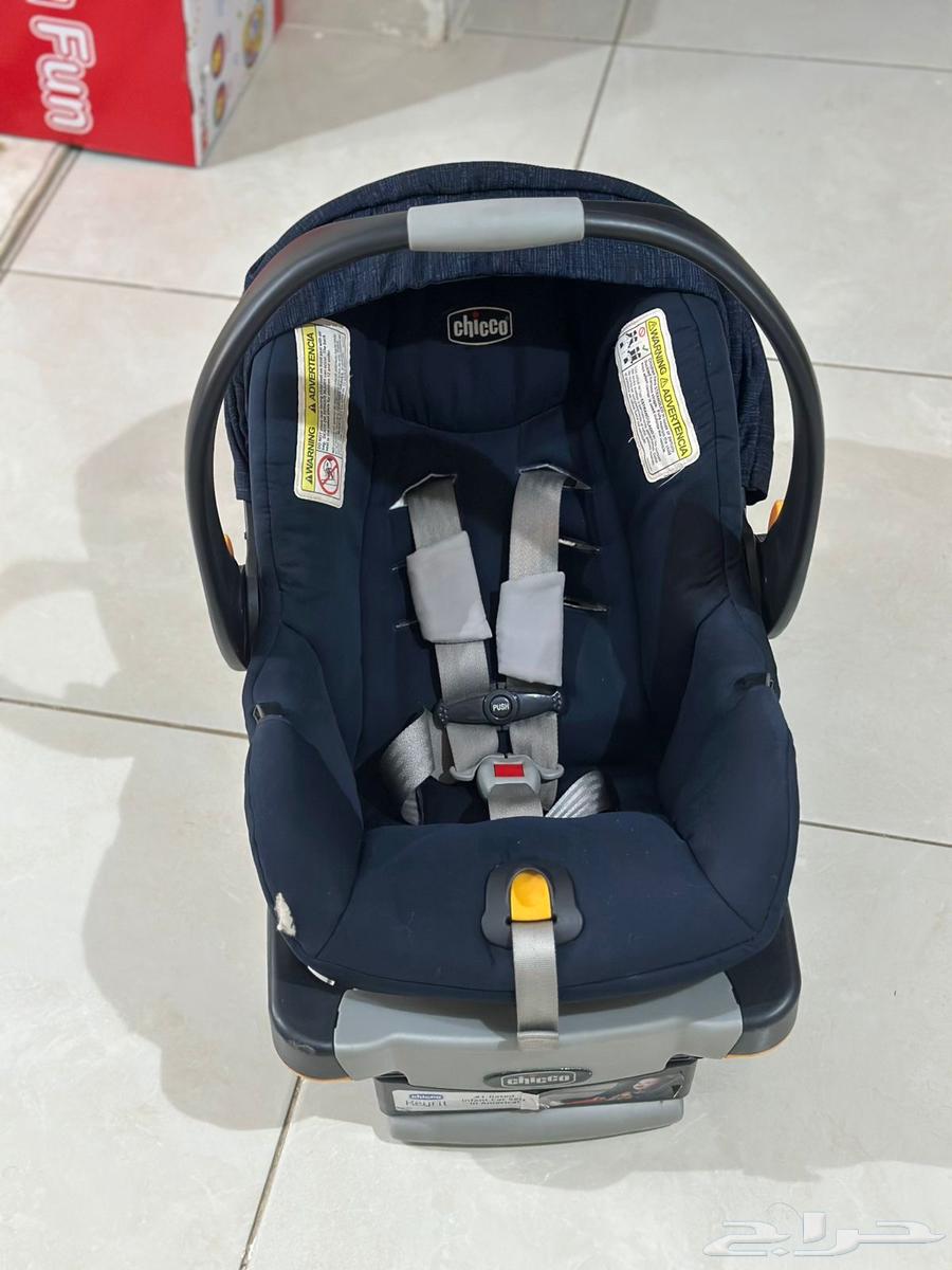 Chicco brand car seat for children63403613542018111