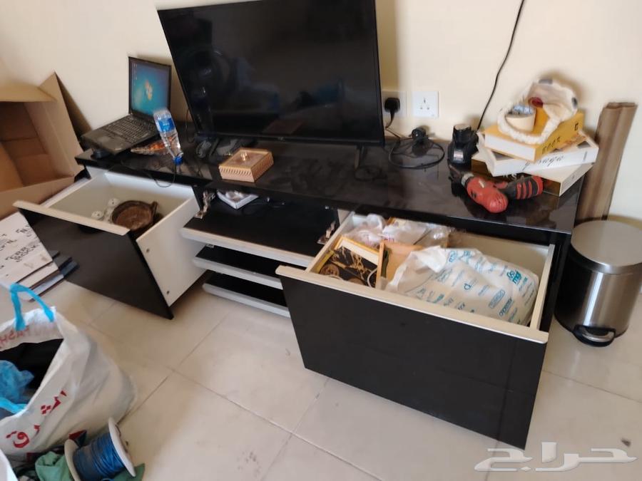 طاولة تلفزيون63403638574337112