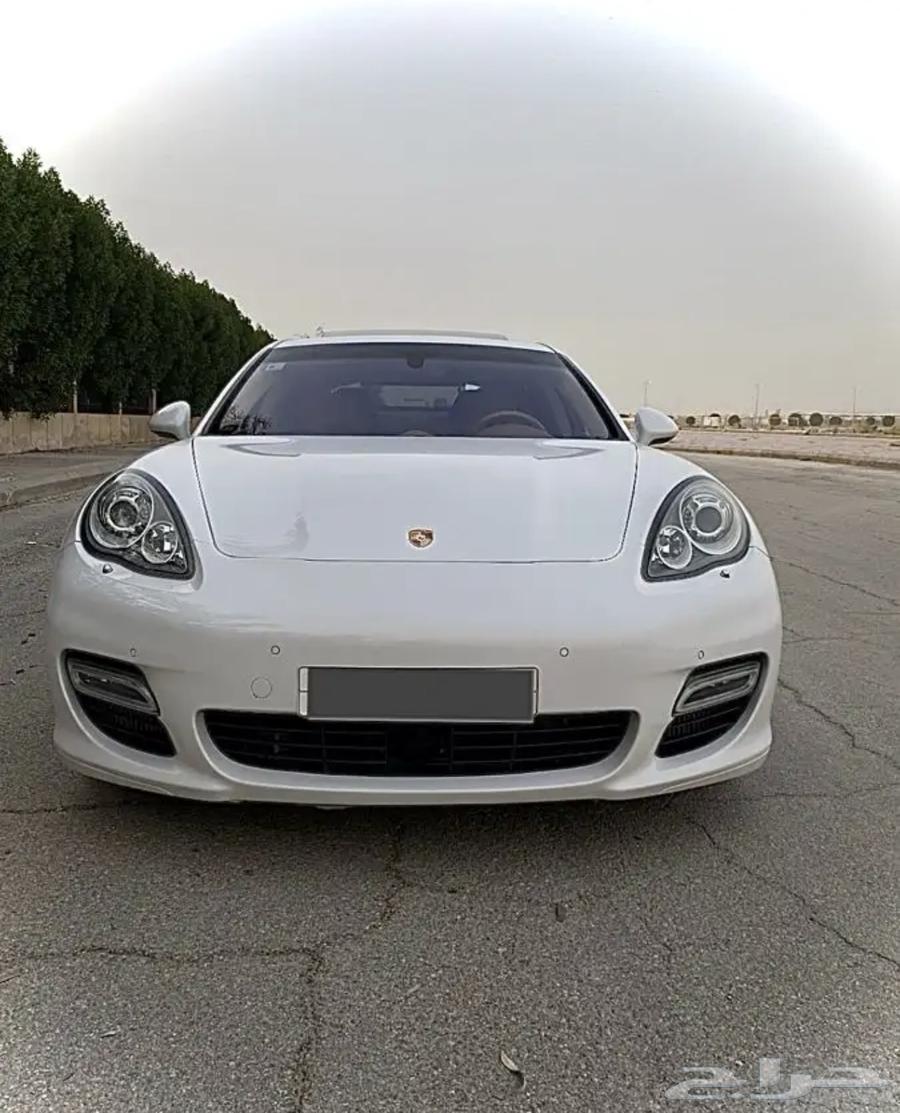 Porsche Panamera Turbo63613094951297114