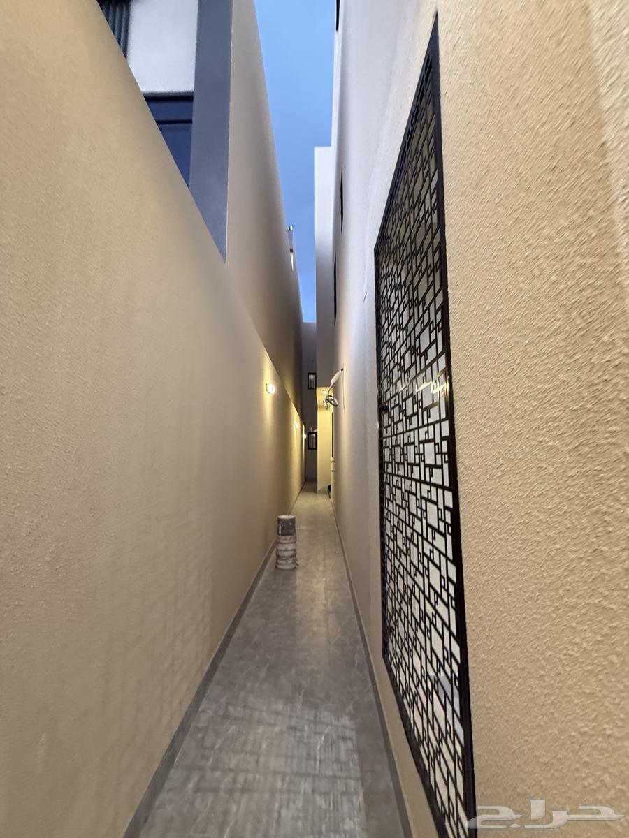 For sale, ground floors in a prime location opposite Damak Club and near Abha Airport62896088011650114