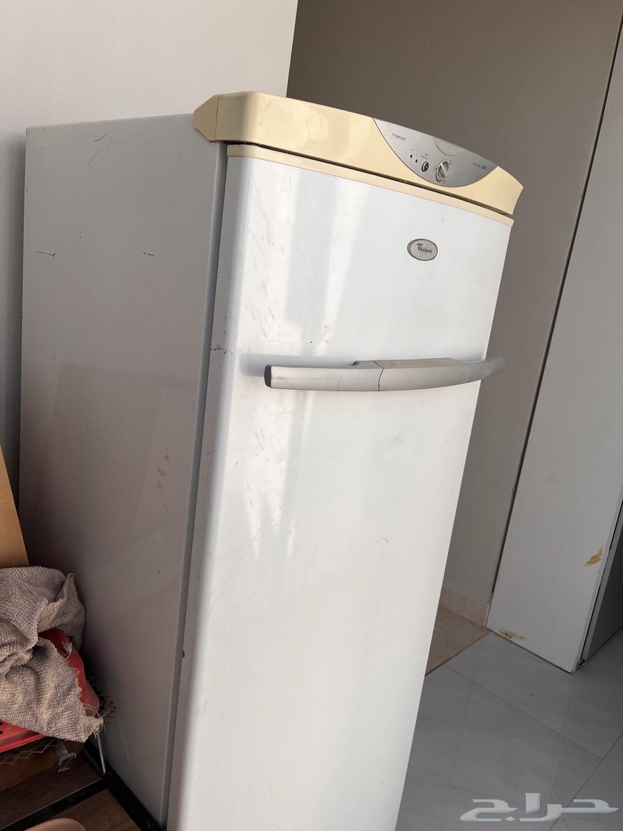 The fridge is in excellent condition but it doesn't have cooling.634062562741791118