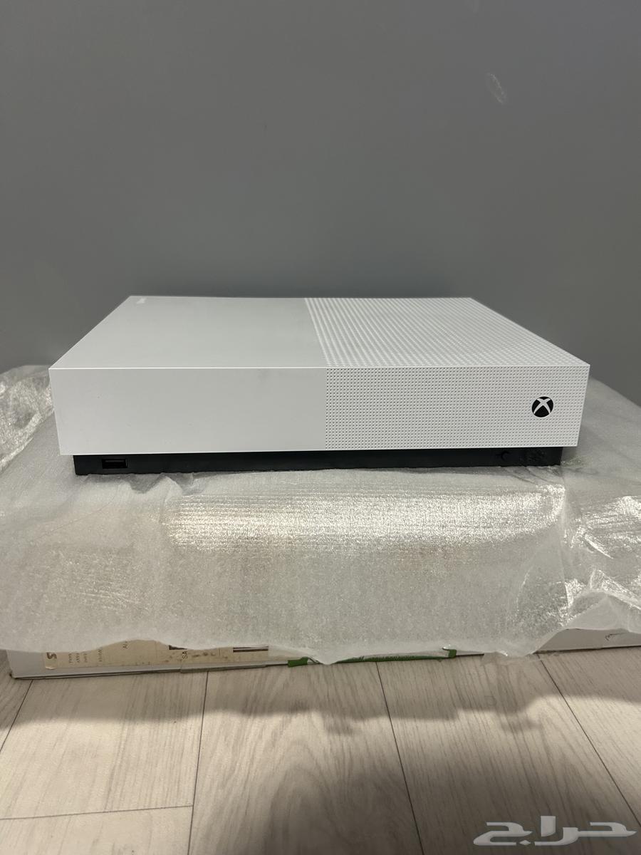 اكس بوكس ون (بدون يد)63407520594307111