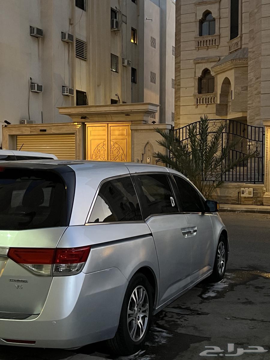 For sale 2012 Honda Odyssey fully loaded63613413447299113