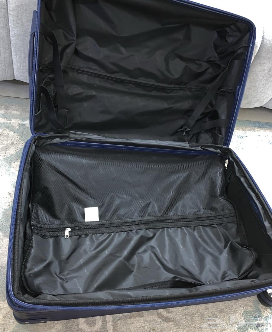 A large unused travel bag, new.63402088796673114