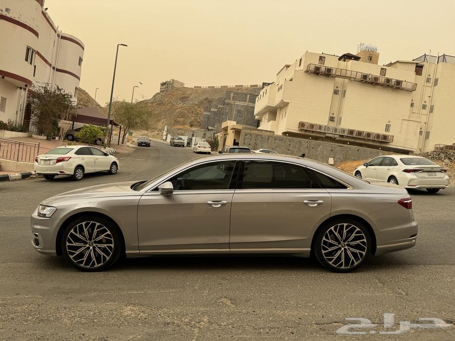 اودي A8 L موديل 202063613097853442114