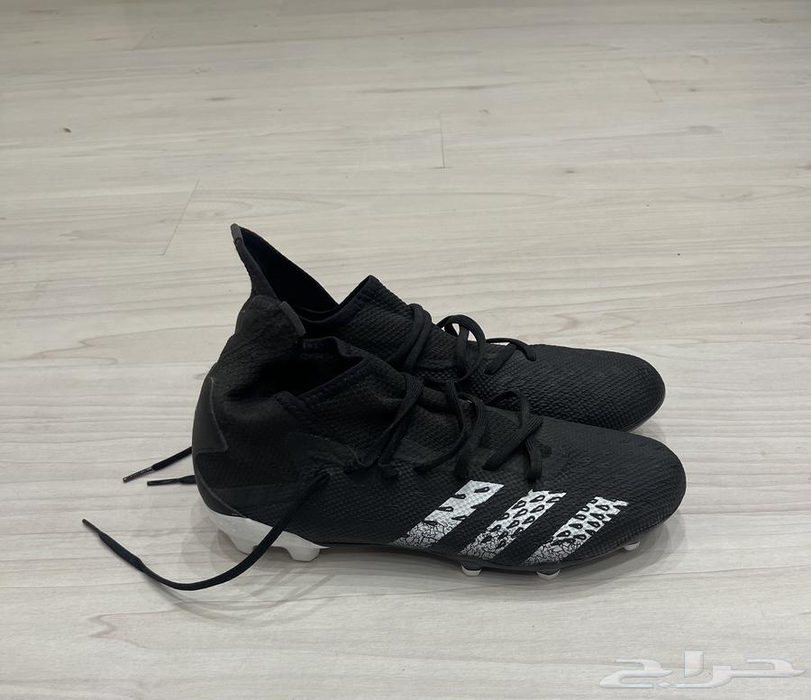 Adidas sports shoe63407536236290112