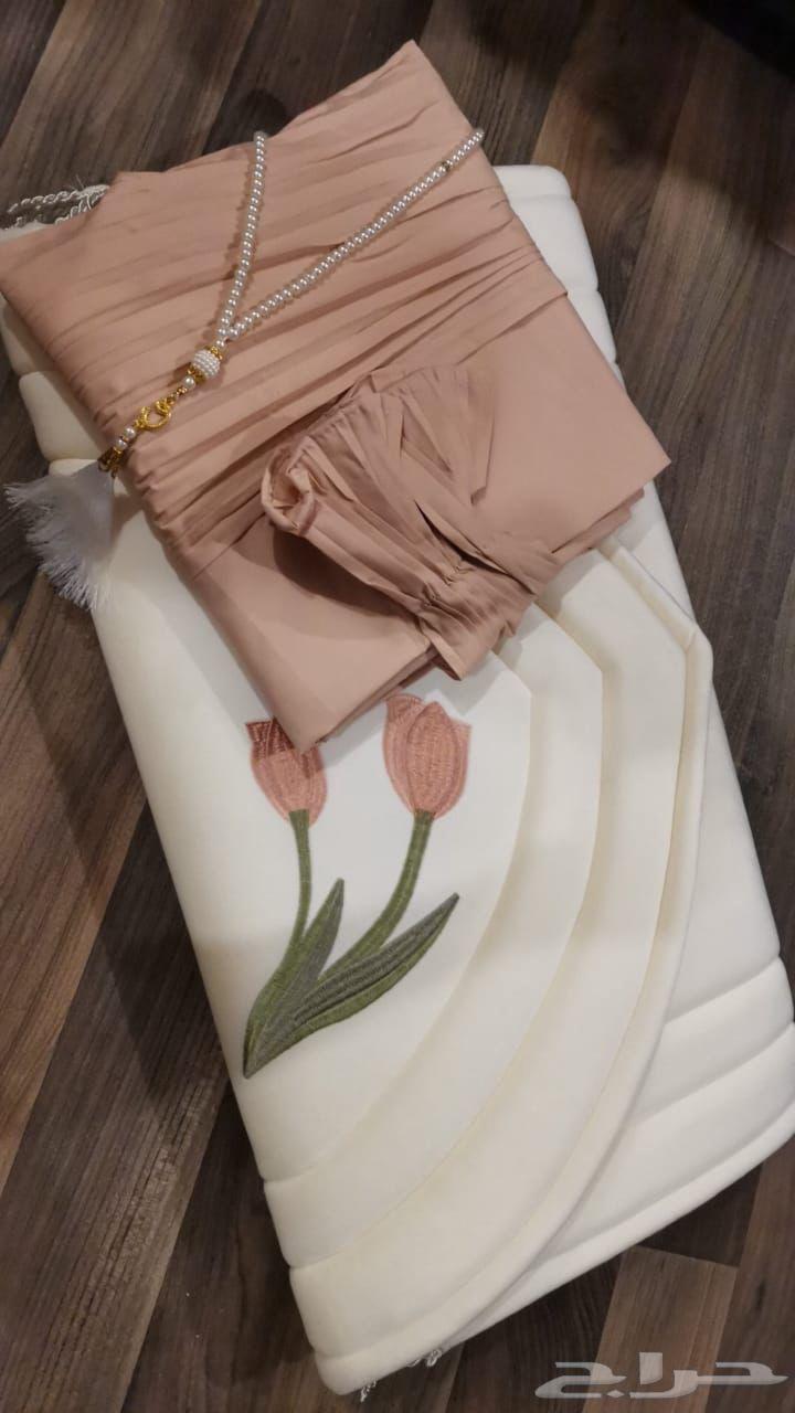 Sajjad with an elegant, beautiful, soft, and absorbent prayer mat, 79 SAR63406189647875114