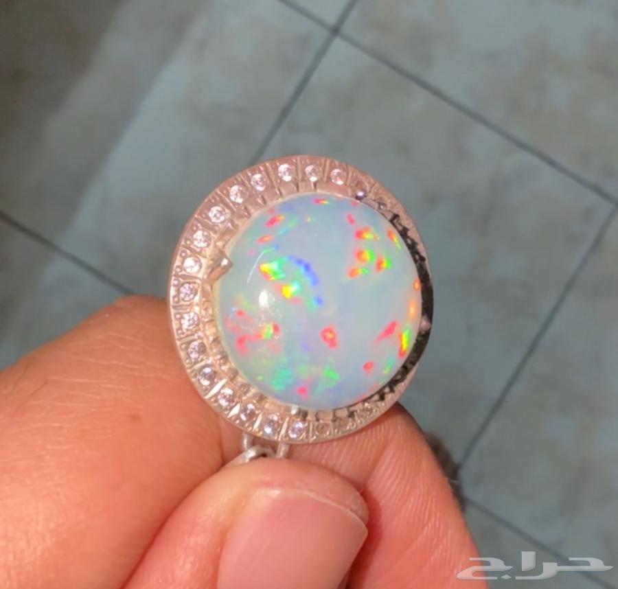 Ethiopian opal stone, first grade63379338737281111