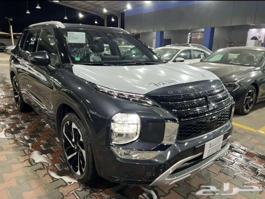 Mitsubishi Outlander Premium 2025 Cash and Installments63613446509186111