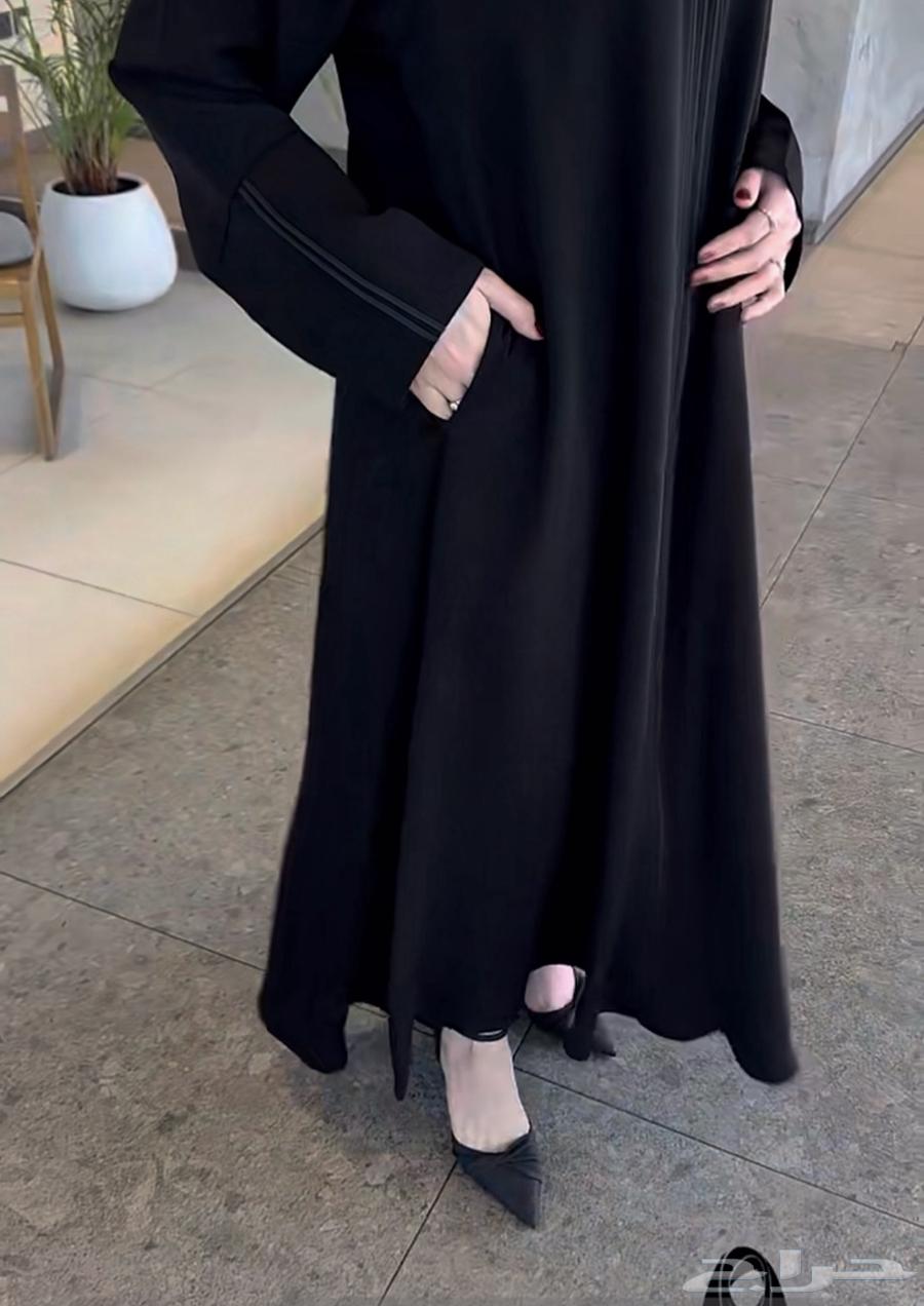 A completely new abaya with a hijab and niqab63379045132547113