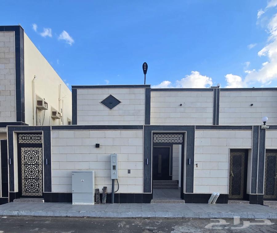 دور للإيجار