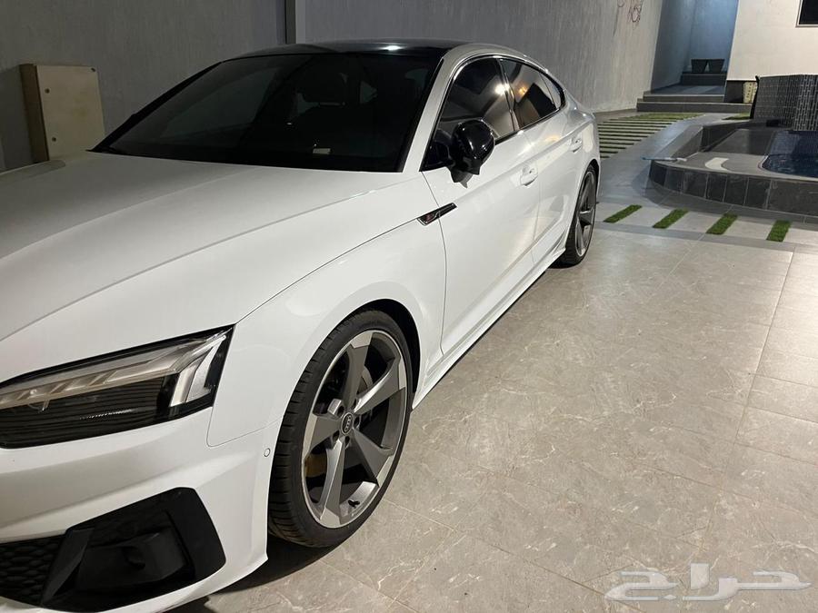 Audi A5 sporty car in agency condition, very clean.63613691312001111
