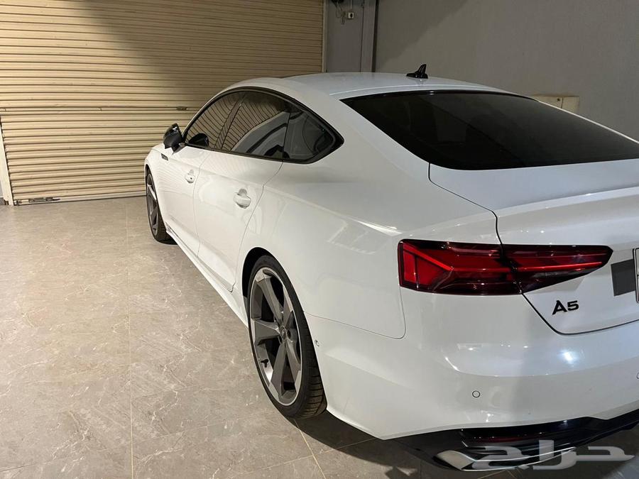 Audi A5 sporty car in agency condition, very clean.63613691312001110