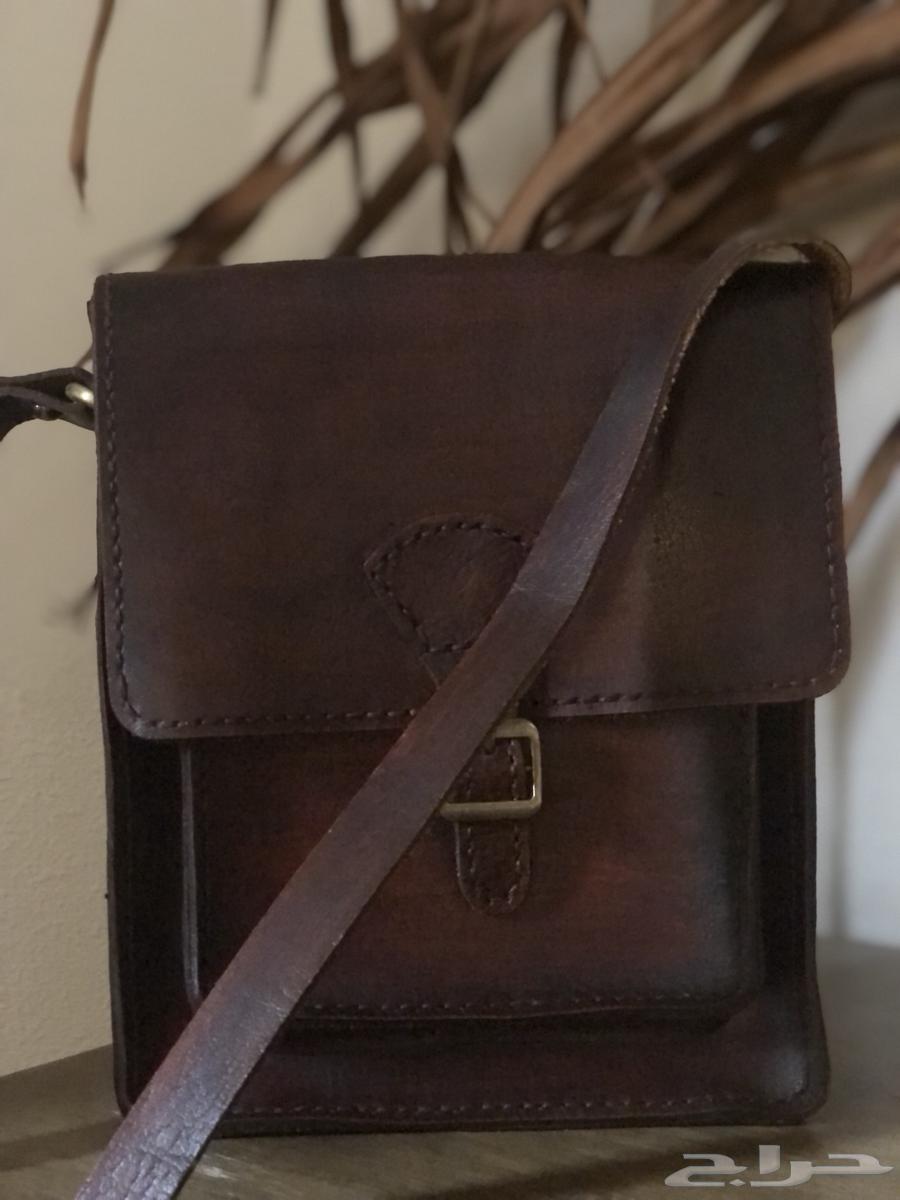 Genuine camel leather bag, valuable handmade work.63402108283651114