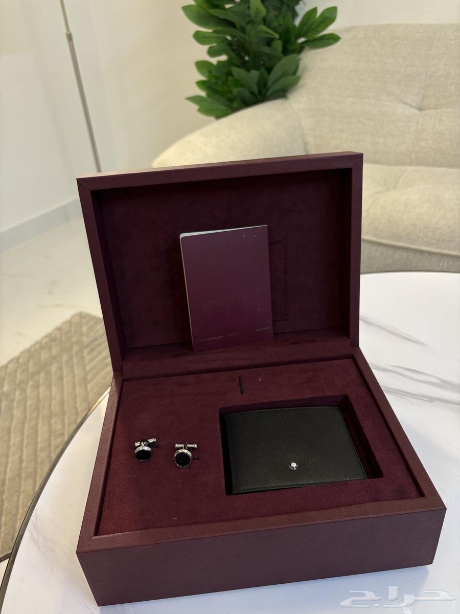 محفظة بوك خاتم مون بلان  ( Mont Blanc ) الاصليه63398354165889111