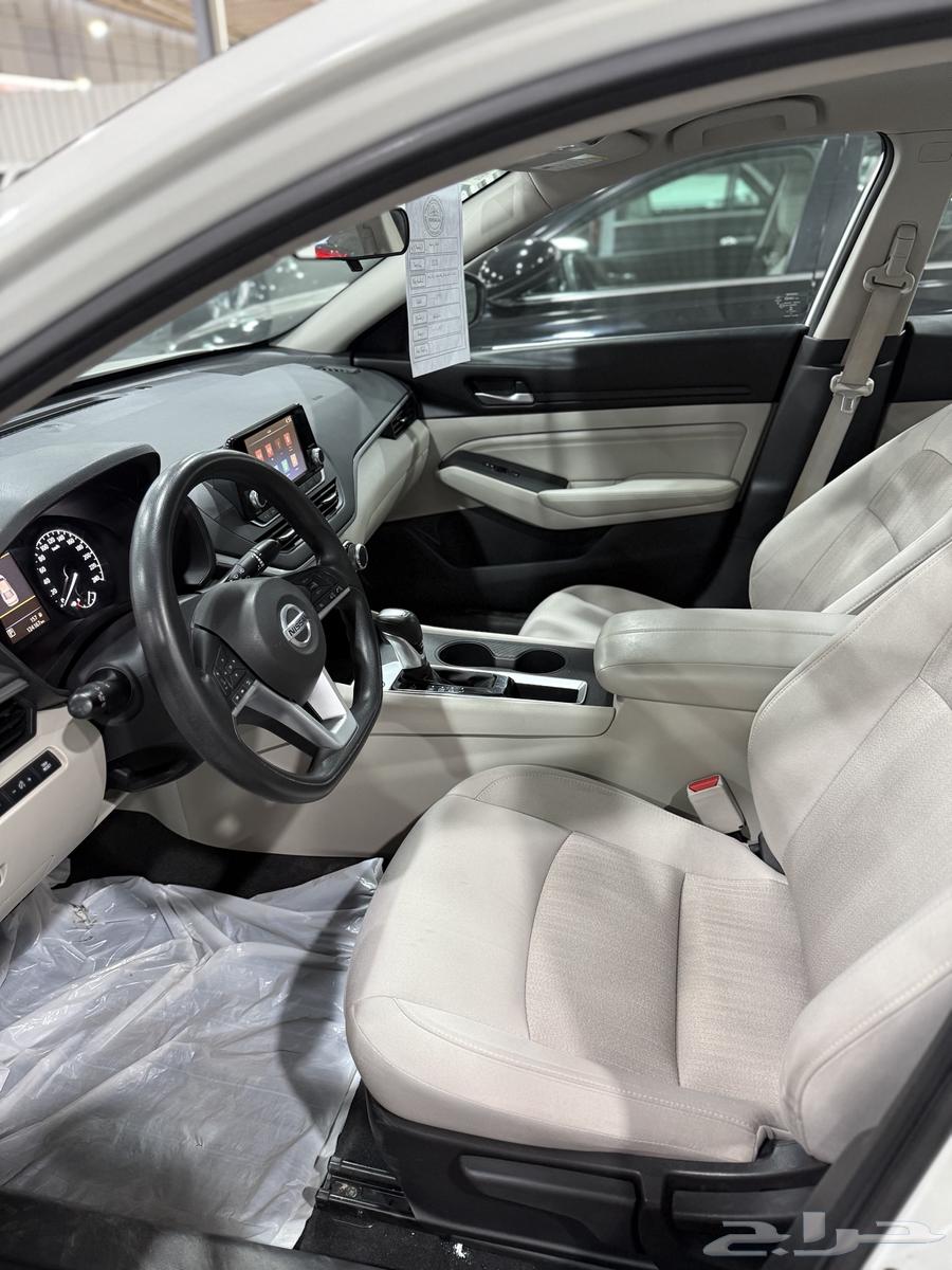 Alima 2021 Pearl White Upgraded at Obaid Al-Rashidi Showroom63613692535297114