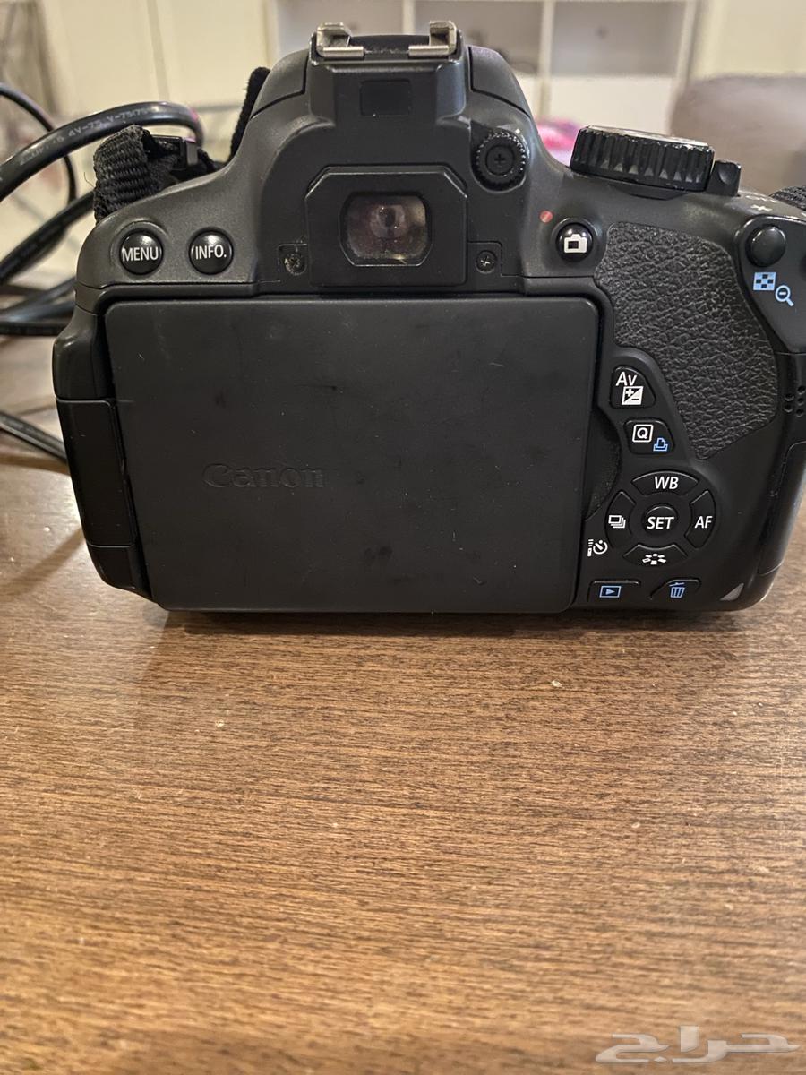 كاميرا كانون رقمية. EOS 650D63399713008129112
