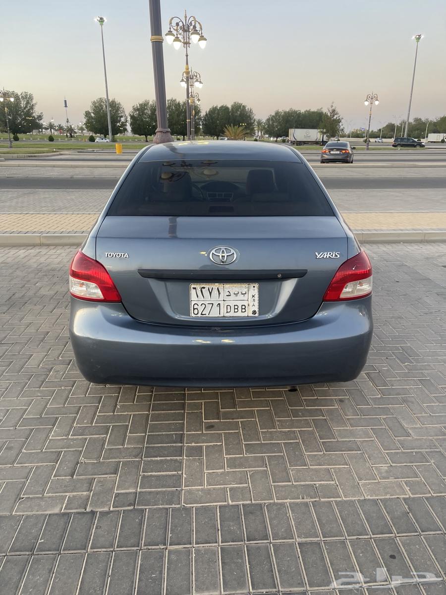 سياره يارس 2010 اللون ازرق63613697942531113