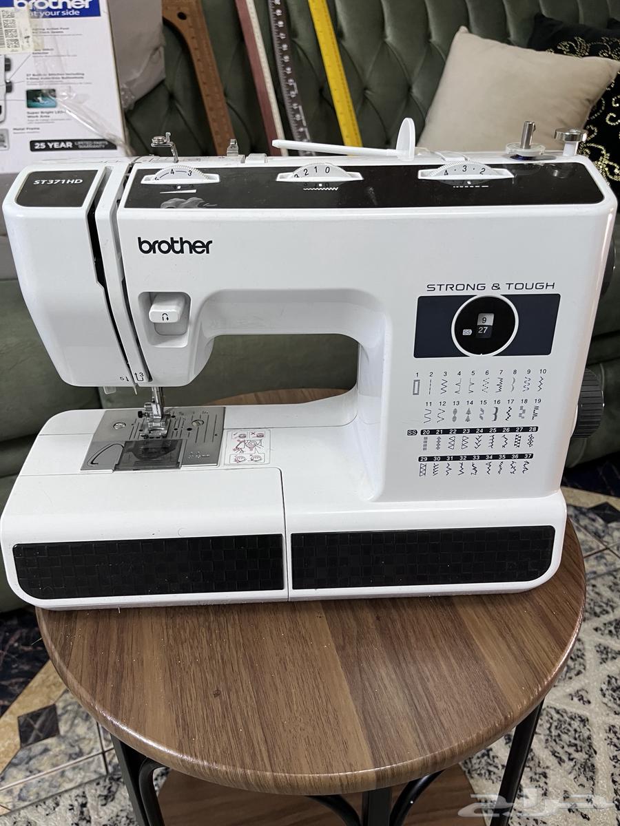 ماكينة خياطة ماركة brother st371hd شبه جديدة63399754073602114