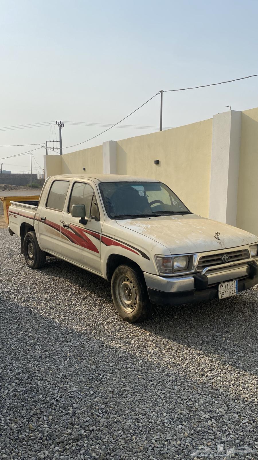 HiLux 200163613712625921111