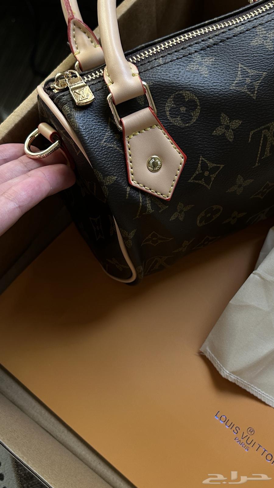 LV bag (new, with strap, comes with dust bag), master quality63374538435971111