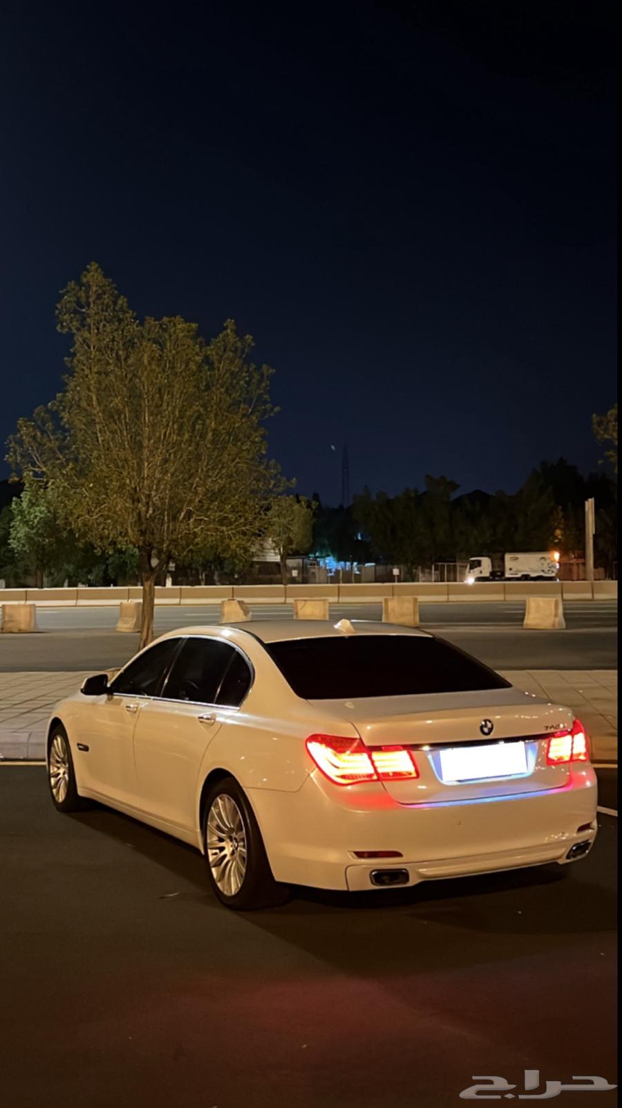 بي ام 73063613945784834112