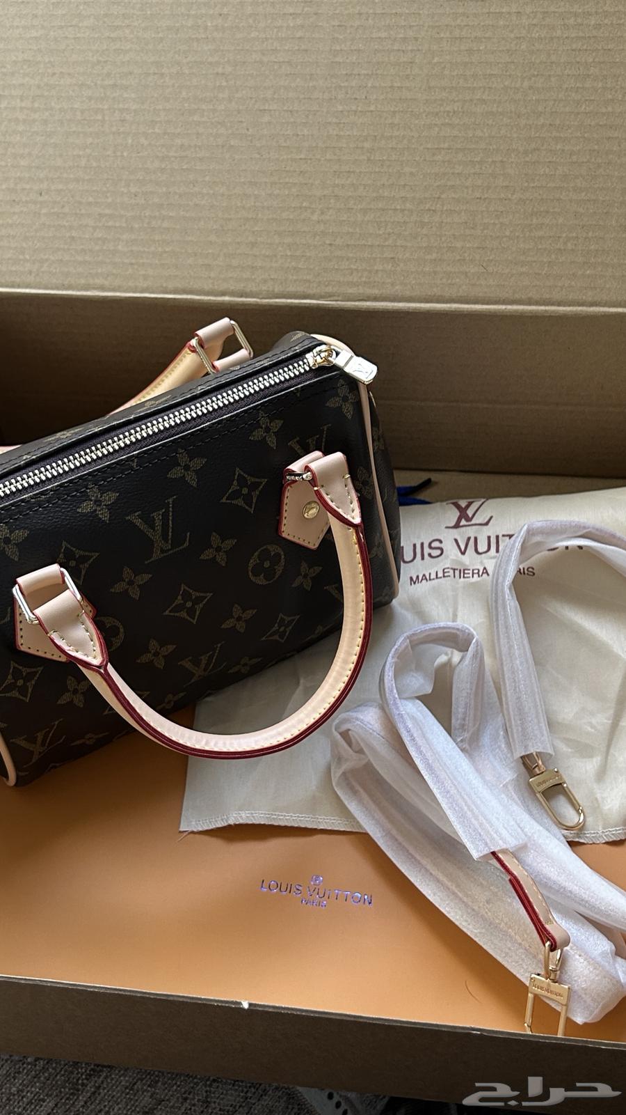 LV bag (new, with strap, comes with dust bag), master quality63374538435971113