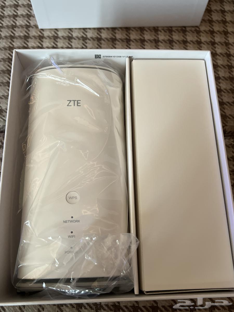 MC888 Pro 5G Router (ZTE)63375623556738112
