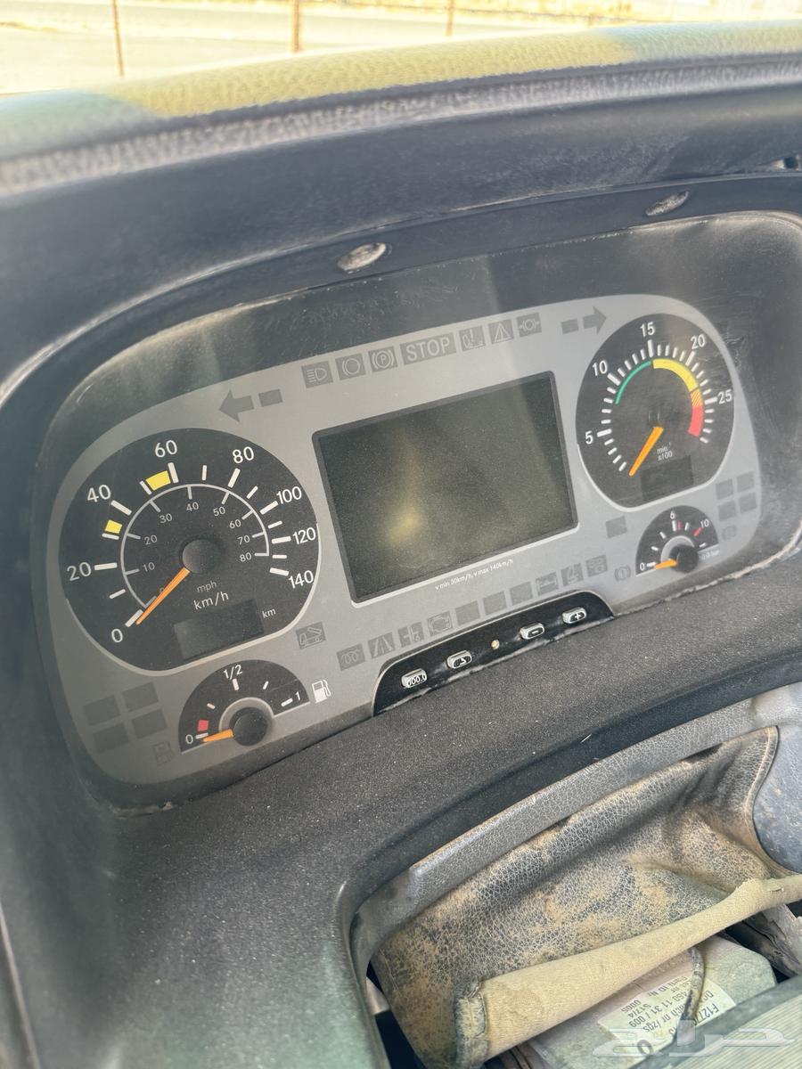 2005 entering human police engines63613943742593111