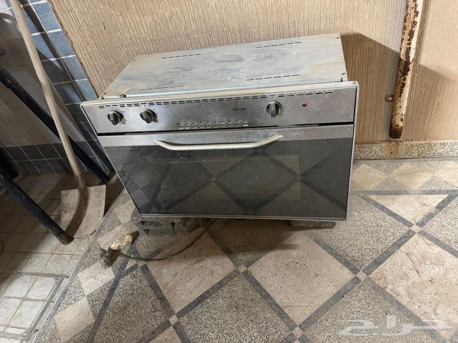 فرن للبيع على السوم63375827096577111