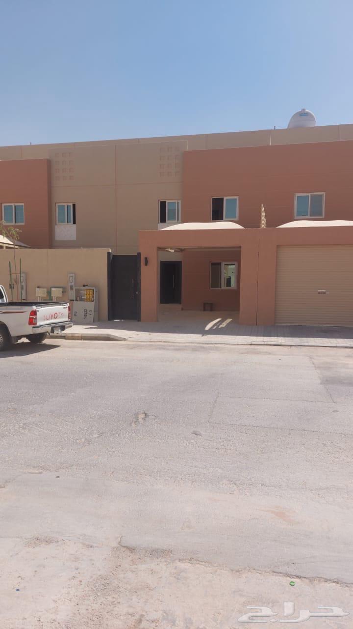 فيلا للإيجار