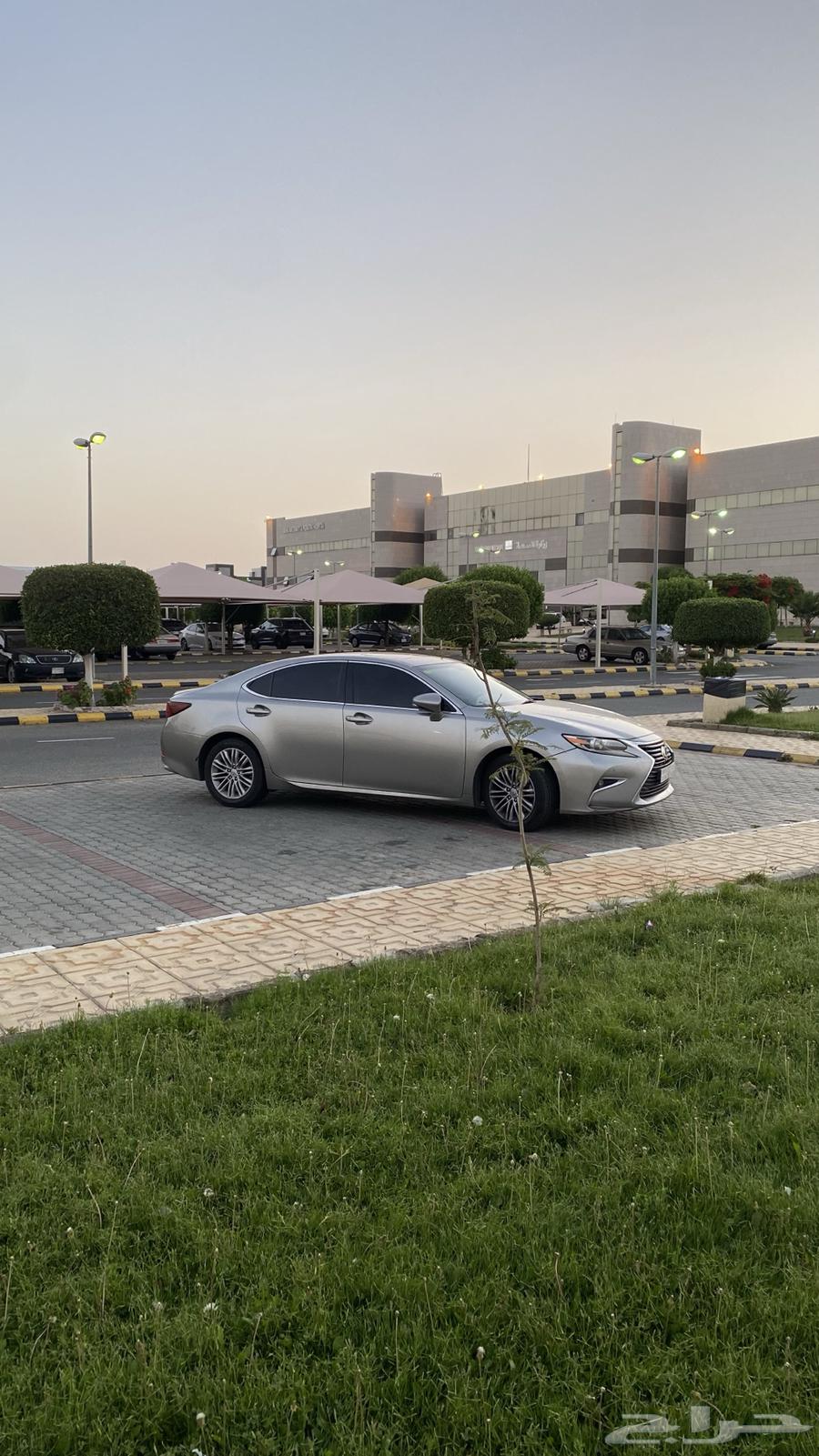 Lexus 201763614343397890112