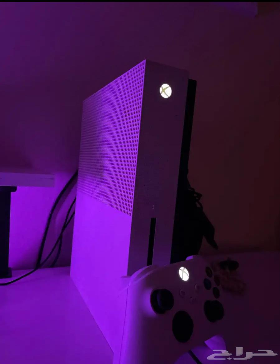 Xbox One S63369897435138112