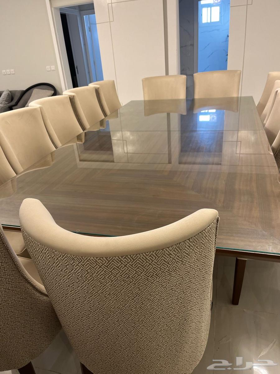 Dining table for 12 people with a buffet table63368854648706111