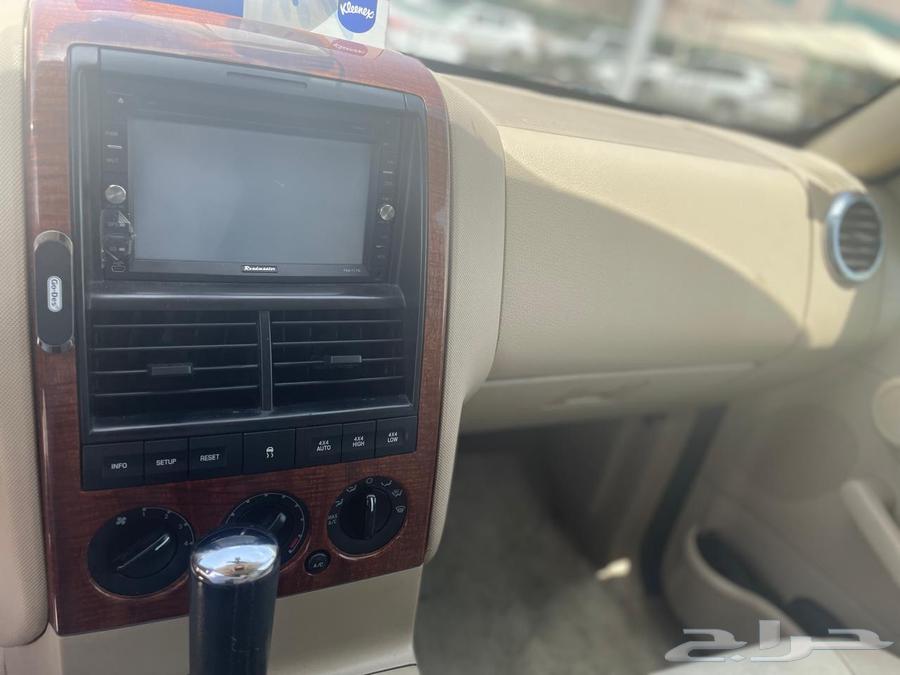 Ford Explorer 200663614163255683113