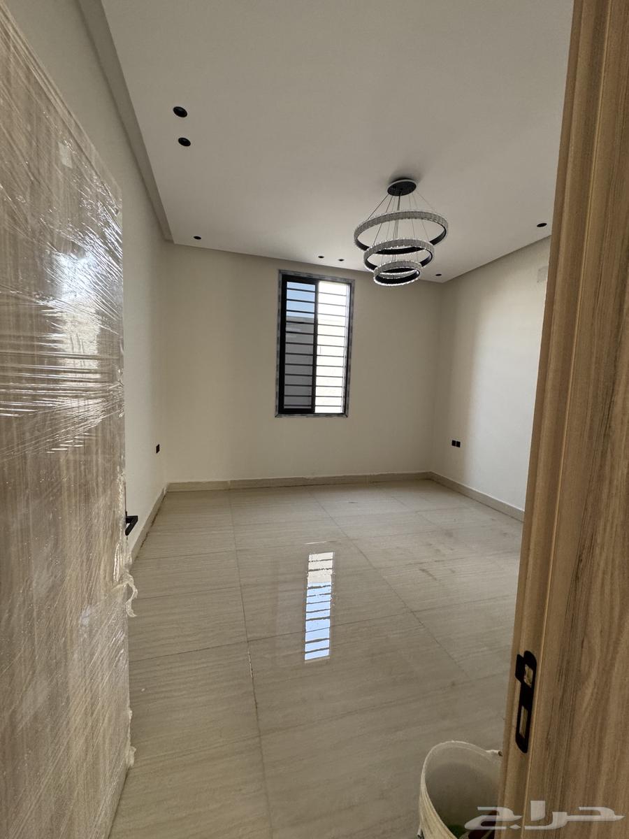 Ground floor, 25-meter southern frontage63366277649665111