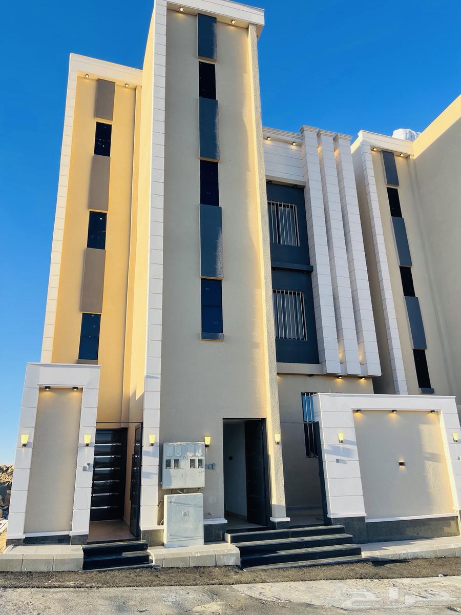For sale, upper-floor ownership apartments with a completely independent entrance and rooftop, priced at 550,000.63368920500099111
