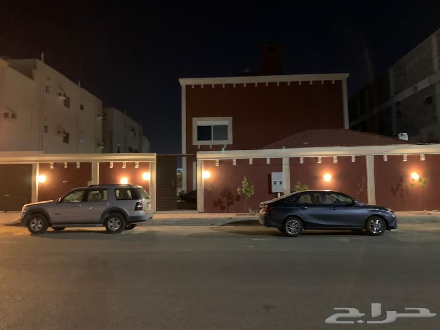 للبيع فيلا دورين وملحق المدينة المنورة حي الزهرة633707375166751115